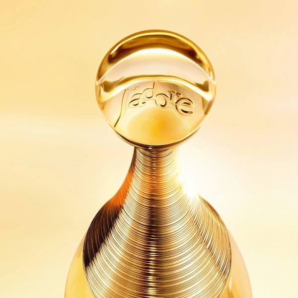 ديور جادور او دي بارفيوم - الصورة 3