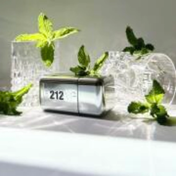 كارولينا هيريرا 212 VIP او دي تواليت - الصورة 4